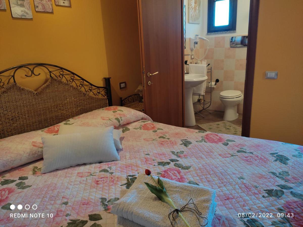 Room & Relax Eleinad กาบราส ภายนอก รูปภาพ