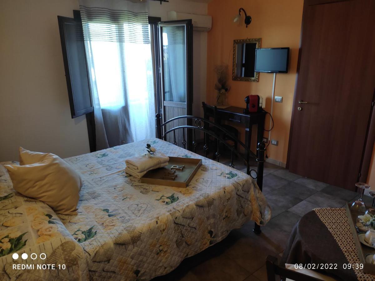 Room & Relax Eleinad กาบราส ภายนอก รูปภาพ